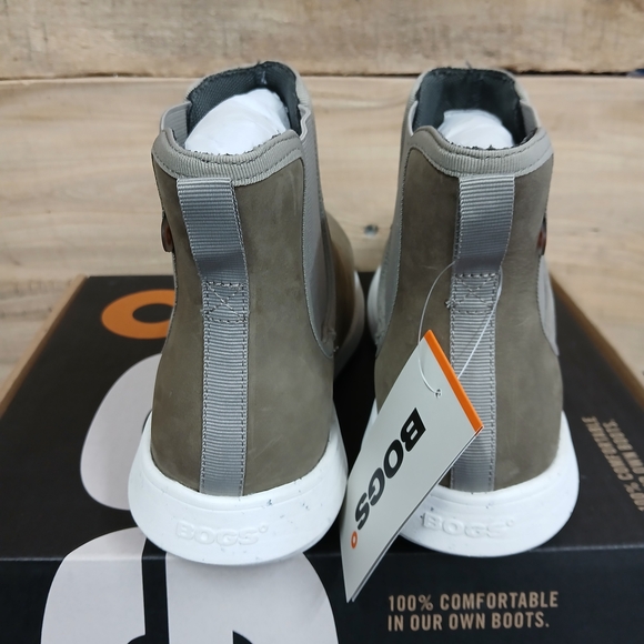 Nwt Bogs Women's Juniper Chelsea Boots 9.5 Taupe - Picture 4 of 8